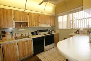 7026 NW 169th St #7026, Hialeah, FL 33015, Sold 08/19/22