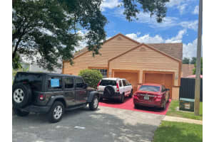 1560 SW 85th Ave, Pembroke Pines, FL 33025, Sold 07/22/22
