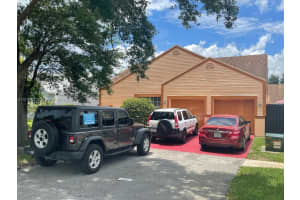 1560 SW 85th Ave, Pembroke Pines, FL 33025, Sold 07/22/22