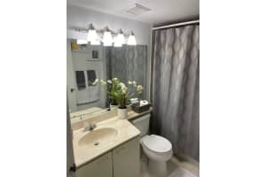 6280 NW 186th St #304, Hialeah, FL 33015, Sold 07/08/22