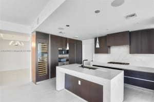 2200 N Ocean Blvd n504, Fort Lauderdale, FL 33305, Sold 09/12/22