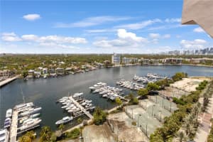 1 Grove Isle Dr A1810, Miami, FL 33133, Sold 09/02/22