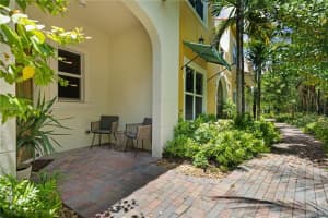 12472 NW 17th Ct, Pembroke Pines, FL 33028, Sold 08/01/22