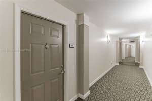 533 NE 3rd Ave APT 430, Fort Lauderdale, FL 33301, Sold 10/14/22
