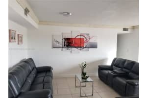 5825 W 25th Ct APT 401, Hialeah, FL 33016, Sold 08/10/22