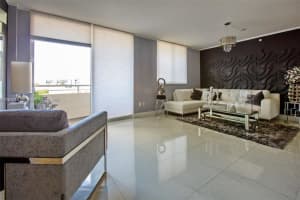 18800 NE 29th Ave Unit 614, Aventura, FL 33180, Sold 08/10/22