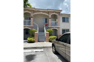 1251 SE 27th St UNIT 203, Homestead, FL 33035, Sold 08/29/22