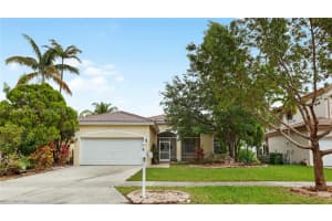 2995 SE 7th Pl, Homestead, FL 33033, Sold 07/15/22