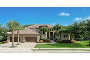 12562 Grand Oaks Dr, Davie, FL 33330, Sold 08/03/22