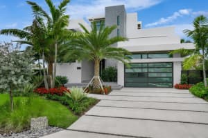 1736 SE 14th St, Fort Lauderdale, FL 33316, Sold 07/12/22