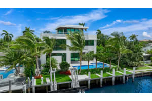 1736 SE 14th St, Fort Lauderdale, FL 33316, Sold 07/12/22