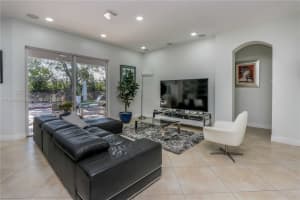 4300 Seneca Ave, Weston, FL 33332, Sold 07/29/22