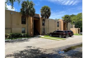 4220 NW 21st St APT 211, Lauderhill, FL 33313, Sold 07/21/22