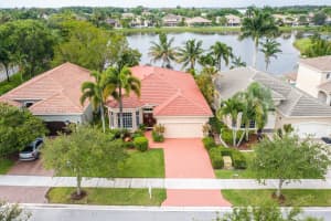 19324 SW 66th St, Fort Lauderdale, FL 33332, Sold 07/27/22