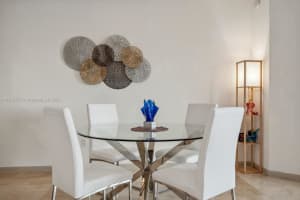 1819 SE 17th St APT 1002, Fort Lauderdale, FL 33316, Sold 08/18/22