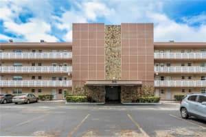 206 SE 10th St APT 301, Dania Beach, FL 33004, Sold 08/08/22