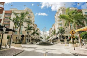 7285 SW 90th St UNIT D719, Miami, FL 33156, Sold 09/27/22