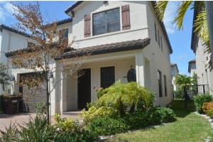 3349 W 97th St, Hialeah, FL 33018, Sold 07/21/22