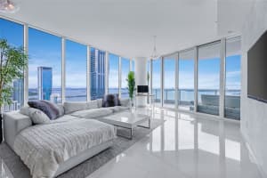 2020 N Bayshore Dr, Miami, FL 33137, Sold 10/03/22