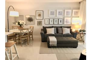 488 NE 18th St, Miami, FL 33132, Sold 09/22/22
