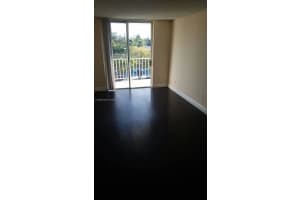 494 NW 165th St c507, Miami, FL 33169, Sold 07/13/22