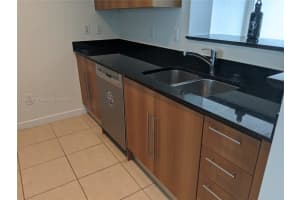 325 S Biscayne Blvd #3424, Miami, FL 33131, Sold 10/07/22
