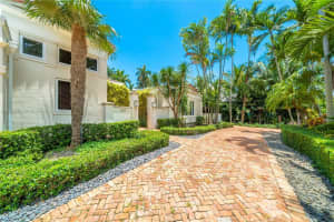 2523 Regatta Ave, Miami Beach, FL 33140, Sold 12/07/22