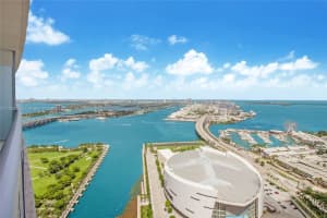 888 Biscayne Blvd APT 4604, Miami, FL 33132, Sold 09/27/22