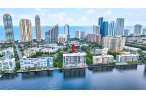 Bay Country Club, 17720 N Bay Rd #10d, Sunny Isles Beach, FL 33160, Sold 08/12/22