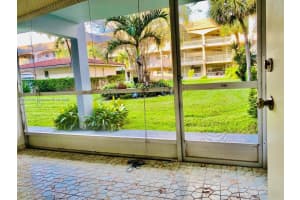 541 Blue Heron Dr APT 110, Hallandale Beach, FL 33009, Sold 09/19/22