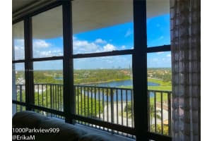 1000 Parkview Dr APT 909, Hallandale Beach, FL 33009, Sold 09/12/22