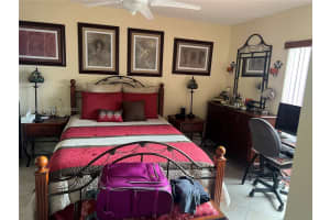 440 E 23rd St APT 1513, Hialeah, FL 33013, Sold 09/26/22