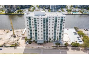 3000 S Ocean Dr APT 312, Hollywood, FL 33019, Sold 08/26/22