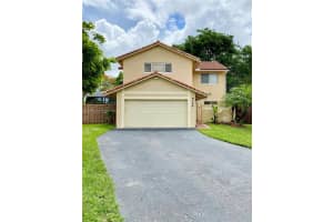 9329 SW 151 Ave, Miami, FL 33196, Sold 08/05/22