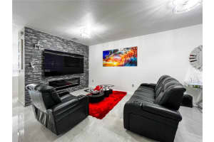 358 NE 37th Ave, Homestead, FL 33033, Sold 08/01/22
