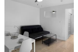 901 Meridian Ave APT 104, Miami Beach, FL 33139, Sold 08/02/22