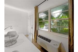 901 Meridian Ave APT 104, Miami Beach, FL 33139, Sold 08/02/22