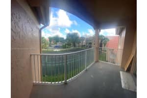 10521 SW 158th Ct APT 306, Miami, FL 33196, Sold 09/02/22