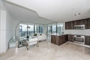 68 SE 6th St Apt 2412, Miami, FL 33131, Sold 08/18/22