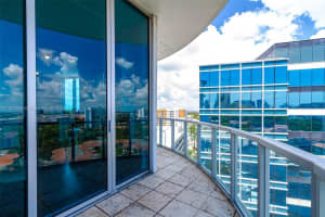 3029 NE 188th St, Aventura, FL 33180, Sold 11/02/22