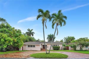 7531 Center Bay Dr, North Bay Village, FL 33141, Sold 09/12/22