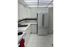 ELDORADO TOWERS, 3675 N Country Club Dr APT 904, Aventura, FL 33180, Sold 09/01/22