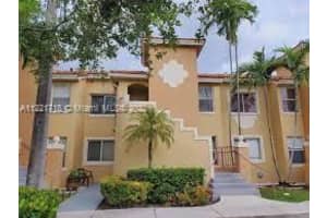 7930 NW 7th St APT 201, Pembroke Pines, FL 33024, Sold 08/15/22