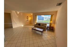 3201 Abbott Ln, Hollywood, FL 33021, Sold 08/03/22
