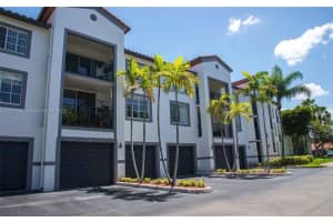 4400 NW 107th Ave APT 204, Doral, FL 33178, Sold 08/29/22