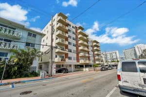 1130 11th St #2d, Miami Beach, FL 33139, Sold 09/14/22