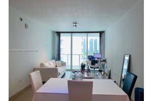 218 SE 14th St APT 1706, Miami, FL 33131, Sold 09/08/22
