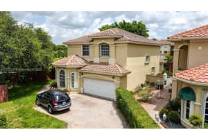 2180 NW 99th Terrace, Pembroke Pines, FL 33024, Sold 11/01/22