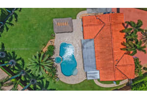 8550 NW 179th St, Hialeah, FL 33015, Sold 08/08/22