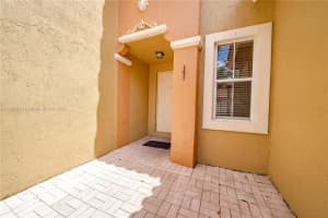 8424 NW 139th Terrace APT 2703, Miami Lakes, FL 33016, Sold 11/14/22